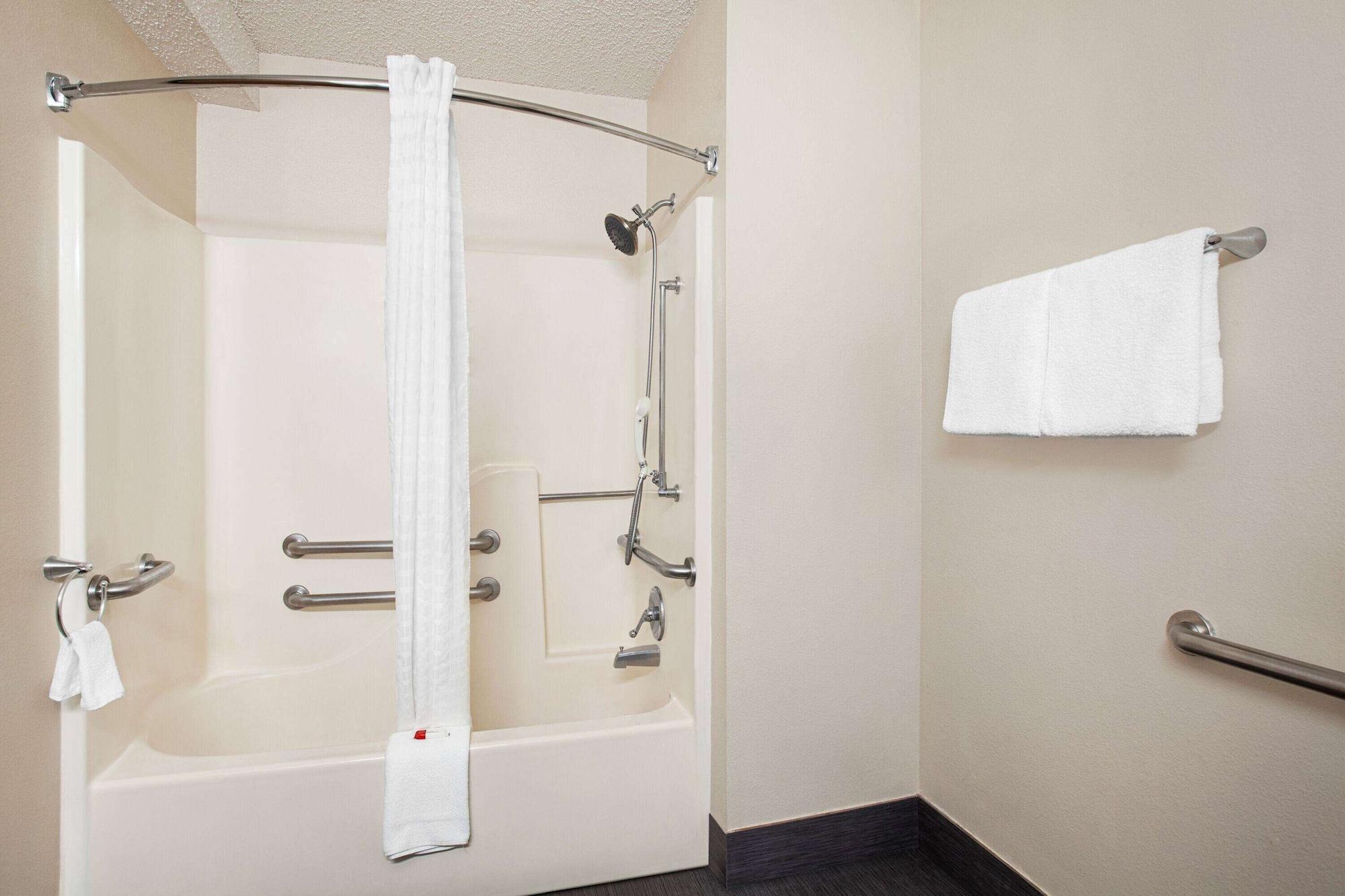 Super 8 By Wyndham Lenexa Overland Park Area/Mall Area Luaran gambar