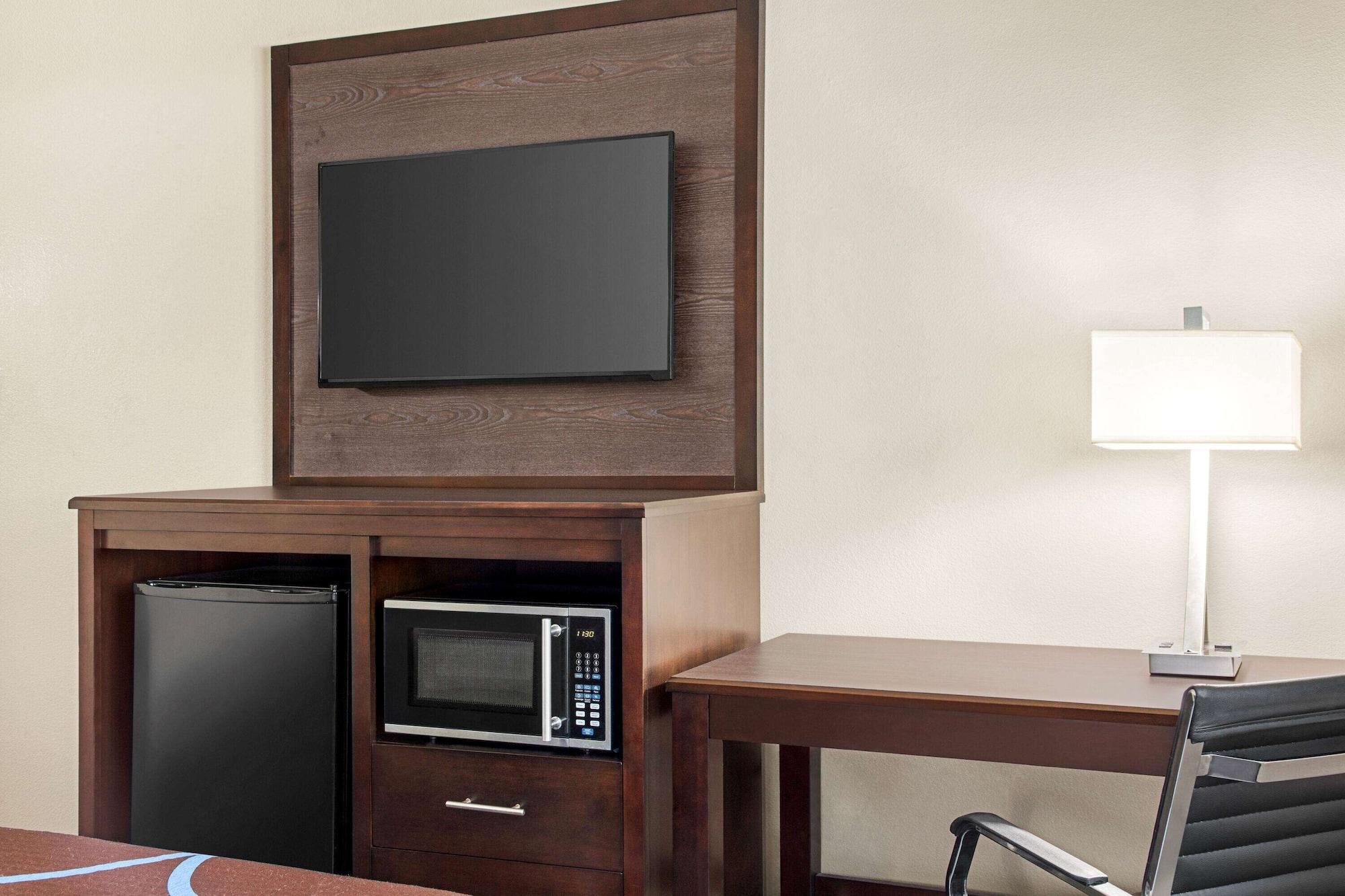 Super 8 By Wyndham Lenexa Overland Park Area/Mall Area Luaran gambar