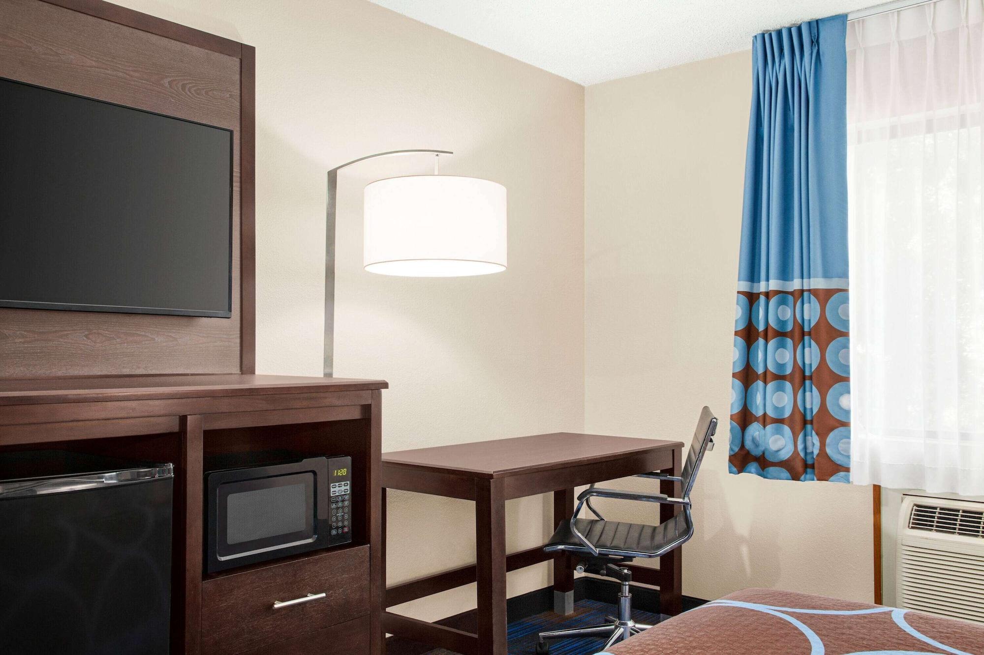 Super 8 By Wyndham Lenexa Overland Park Area/Mall Area Luaran gambar